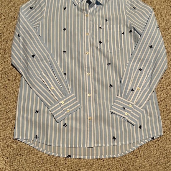 NWT Vineyard Vines Button Down - Picture 6 of 6